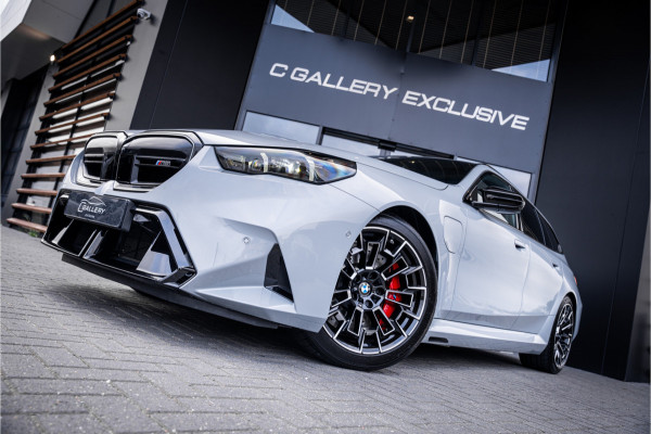 BMW 5 Serie Touring M5 - Panorama | B&W Audio | Carbon