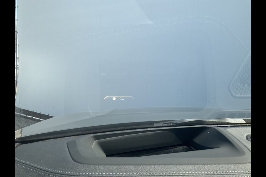 BMW 3-serie 330e xDrive Nieuwstaat Open dak Harman/kordon Elec. t-haak Sportstoelen Headup