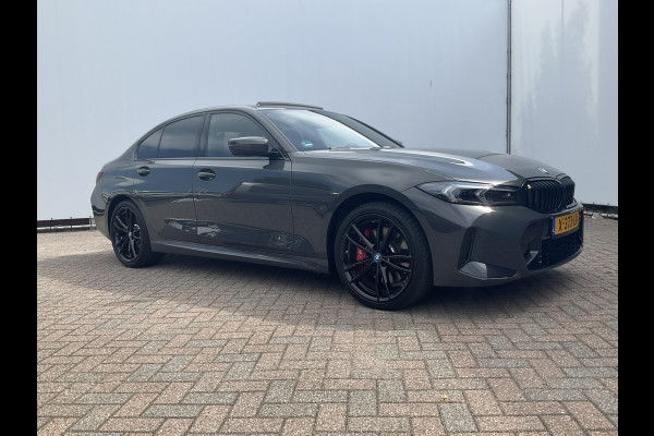 BMW 3-serie 330e xDrive Nieuwstaat Open dak Harman/kordon Elec. t-haak Sportstoelen Headup