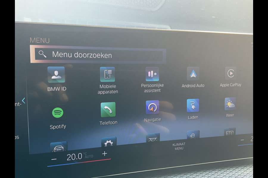 BMW 3-serie 330e xDrive Nieuwstaat Open dak Harman/kordon Elec. t-haak Sportstoelen Headup