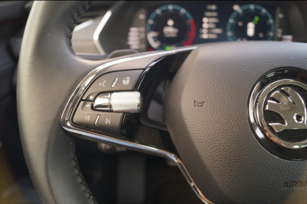 Škoda Octavia Combi 1.0 TSI 110pk DSG Business Edition Plus -NAVI-ECC-DIGI-