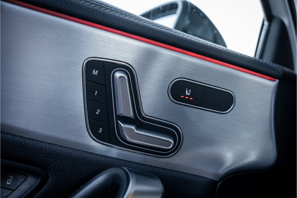 Mercedes-Benz A-Klasse AMG A35 4MATIC - Akrapovic | Panorama | Aero | Performance