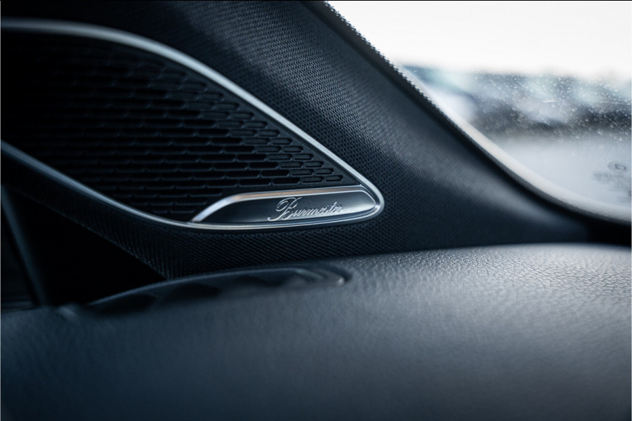 Mercedes-Benz A-Klasse AMG A35 4MATIC - Akrapovic | Panorama | Aero | Performance