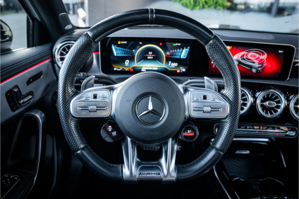 Mercedes-Benz A-Klasse AMG A35 4MATIC - Akrapovic | Panorama | Aero | Performance