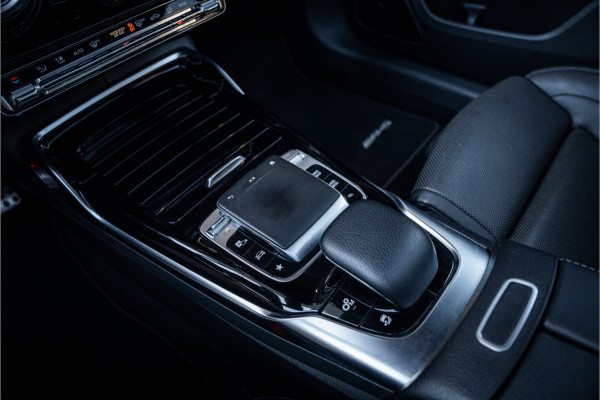 Mercedes-Benz A-Klasse AMG A35 4MATIC - Akrapovic | Panorama | Aero | Performance