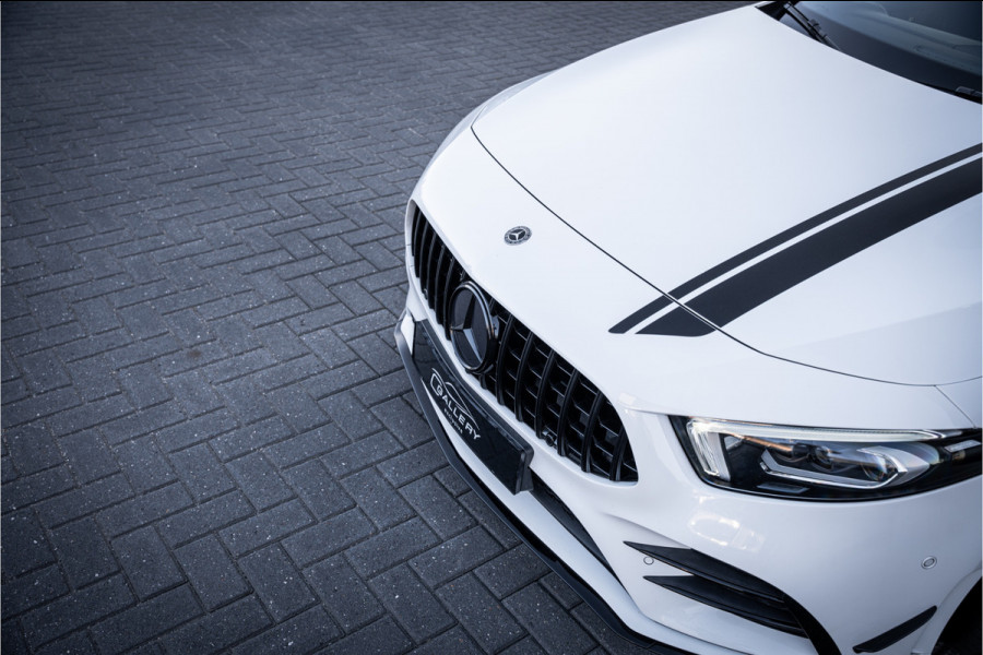 Mercedes-Benz A-Klasse AMG A35 4MATIC - Akrapovic | Panorama | Aero | Performance
