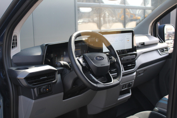 Ford Transit Custom 300 2.0 TDCI L2H1 Sport 170pk - 19" LM velgen - ACC - Blind spot - Navi - Camera - Verwarmd stuur - 70l tank - Rijklaar