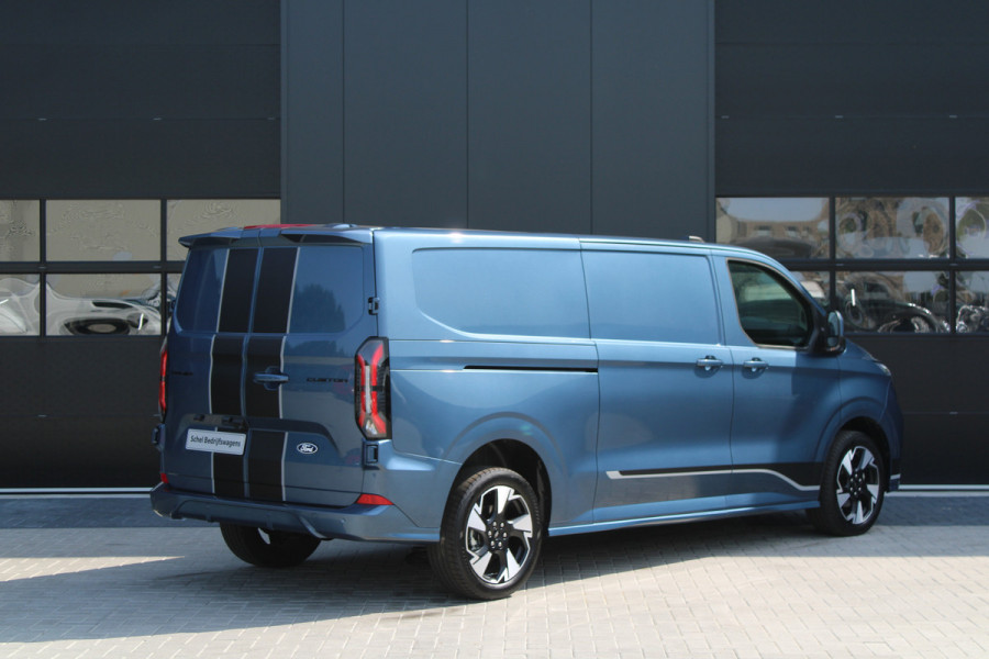 Ford Transit Custom 300 2.0 TDCI L2H1 Sport 170pk - 19" LM velgen - ACC - Blind spot - Navi - Camera - Verwarmd stuur - 70l tank - Rijklaar