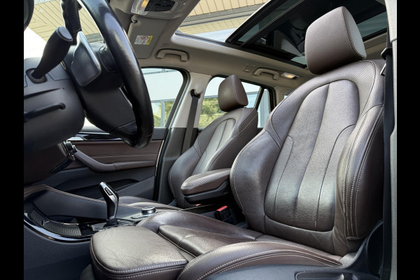 BMW X1 sDrive20i Aut. Executive Ed. | Panorama | Leder Sport | Trekhaak