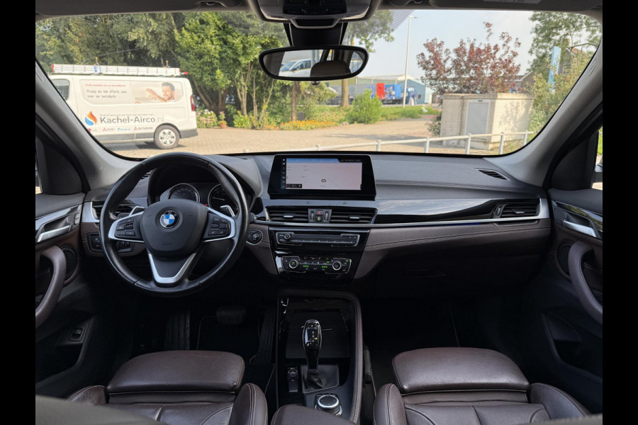 BMW X1 sDrive20i Aut. Executive Ed. | Panorama | Leder Sport | Trekhaak