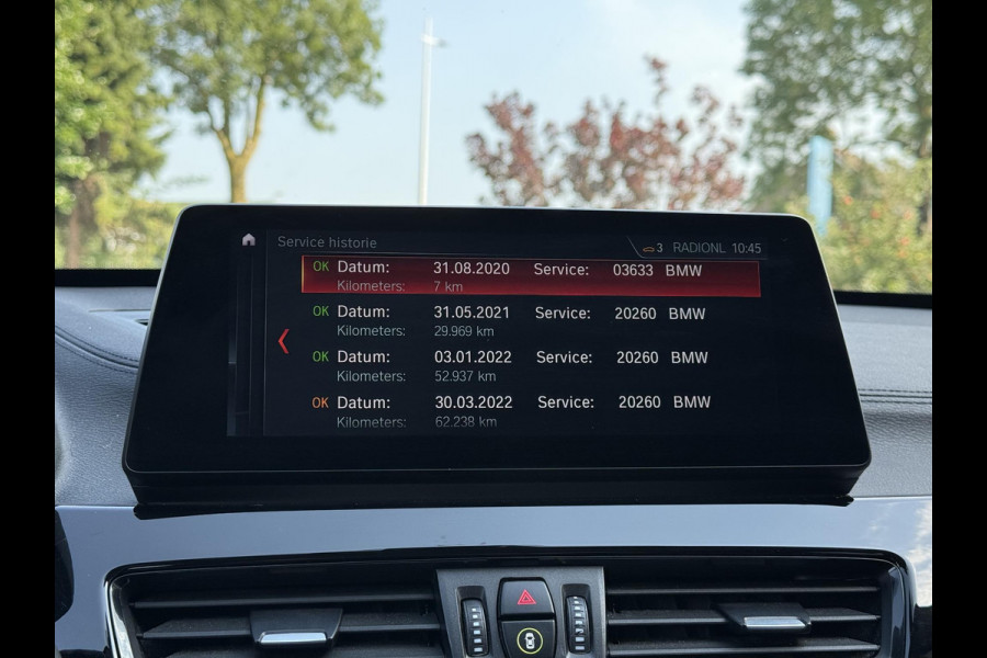 BMW X1 sDrive20i Aut. Executive Ed. | Panorama | Leder Sport | Trekhaak