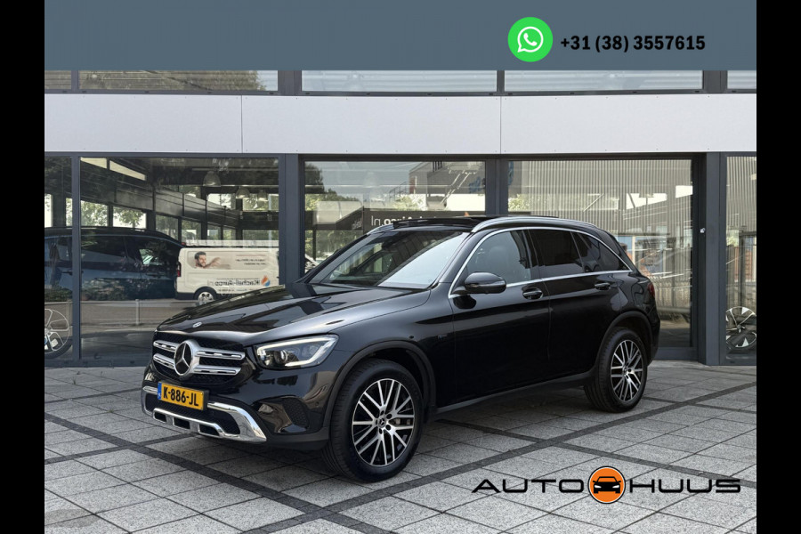 Mercedes-Benz GLC 300e Aut. 4MATIC Solution Luxury | Panorama | Trekhaak | Multi-Beam | Burmester |