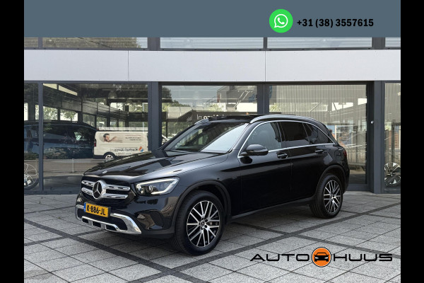 Mercedes-Benz GLC 300e Aut. 4MATIC Solution Luxury | Panorama | Trekhaak | Multi-Beam | Burmester |