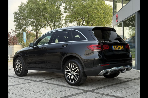 Mercedes-Benz GLC 300e Aut. 4MATIC Solution Luxury | Panorama | Trekhaak | Multi-Beam | Burmester |