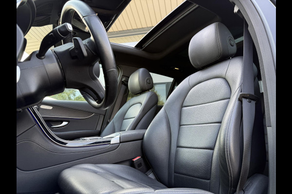 Mercedes-Benz GLC 300e Aut. 4MATIC Solution Luxury | Panorama | Trekhaak | Multi-Beam | Burmester |
