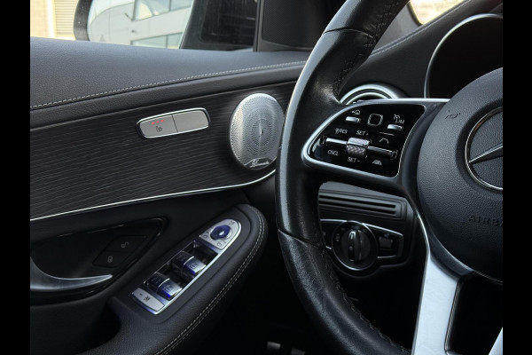 Mercedes-Benz GLC 300e Aut. 4MATIC Solution Luxury | Panorama | Trekhaak | Multi-Beam | Burmester |