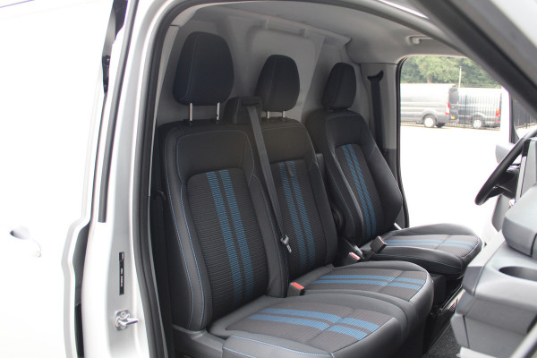 Ford Transit Custom 300 2.0 TDCI L2H1 Sport 170pk - 2x Schuifdeur - ACC - 19'' LM Velgen - 70L Tank - Navi - Camera - Stoel & Stuurverwarming - Blin