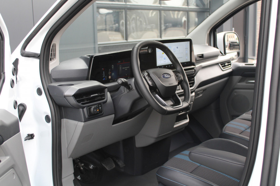 Ford Transit Custom 300 2.0 TDCI L2H1 Sport 170pk - 2x Schuifdeur - Trekhaak - ACC - 19'' LM Velgen - 70L Tank - Navi - Camera - Stoel & Stuurverwar