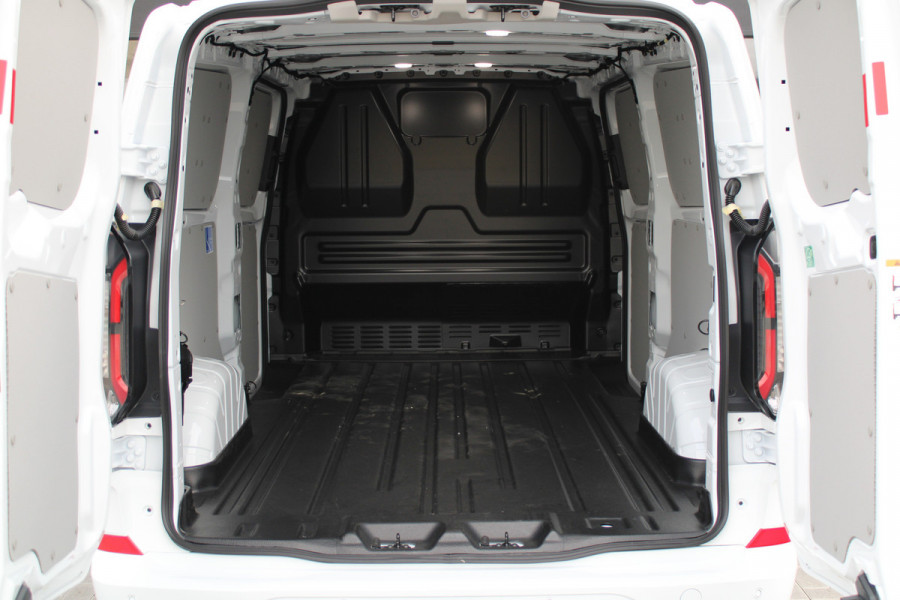 Ford Transit Custom 300 2.0 TDCI L2H1 Sport 170pk - 2x Schuifdeur - Trekhaak - ACC - 19'' LM Velgen - 70L Tank - Navi - Camera - Stoel & Stuurverwar