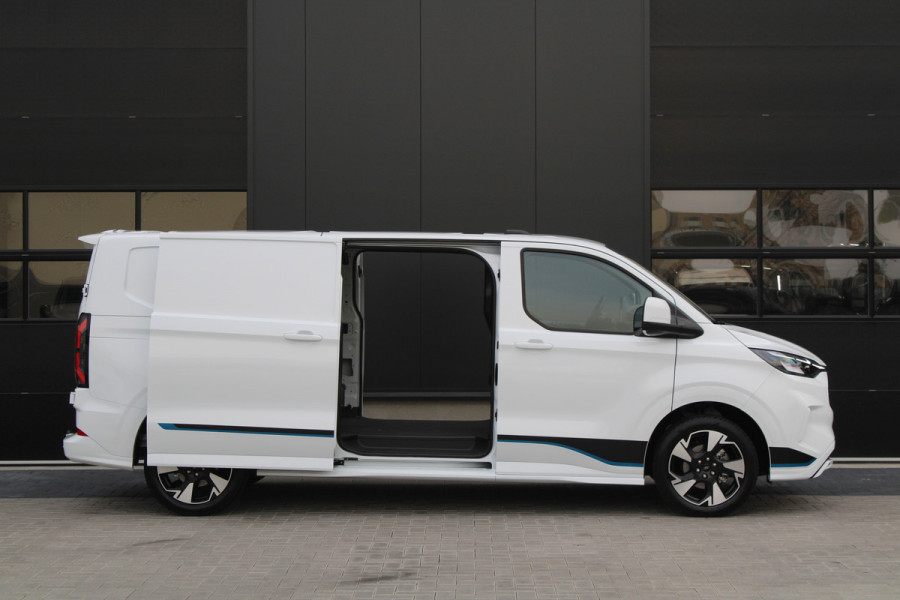 Ford Transit Custom 300 2.0 TDCI L2H1 Sport 170pk - 2x Schuifdeur - Trekhaak - ACC - 19'' LM Velgen - 70L Tank - Navi - Camera - Stoel & Stuurverwar