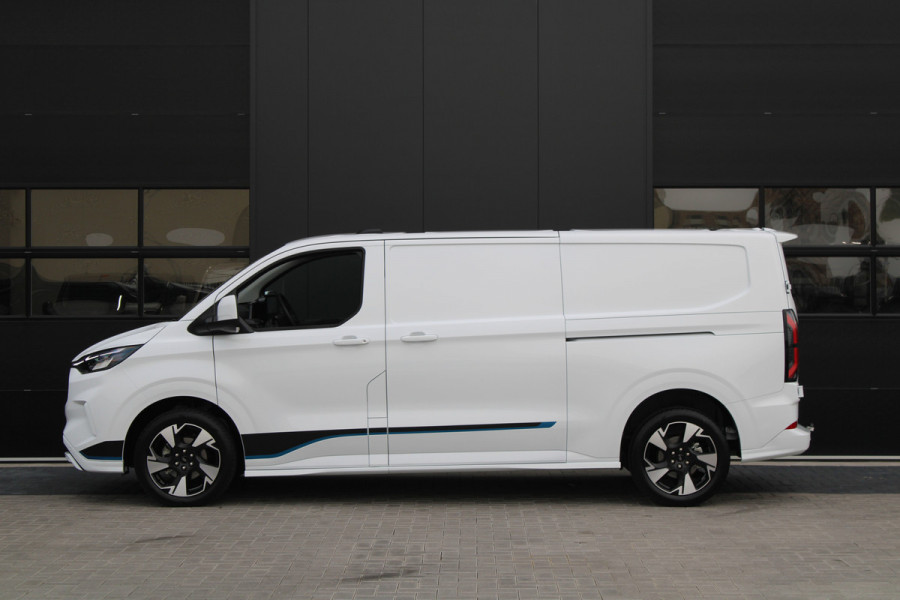 Ford Transit Custom 300 2.0 TDCI L2H1 Sport 170pk - 2x Schuifdeur - Trekhaak - ACC - 19'' LM Velgen - 70L Tank - Navi - Camera - Stoel & Stuurverwar