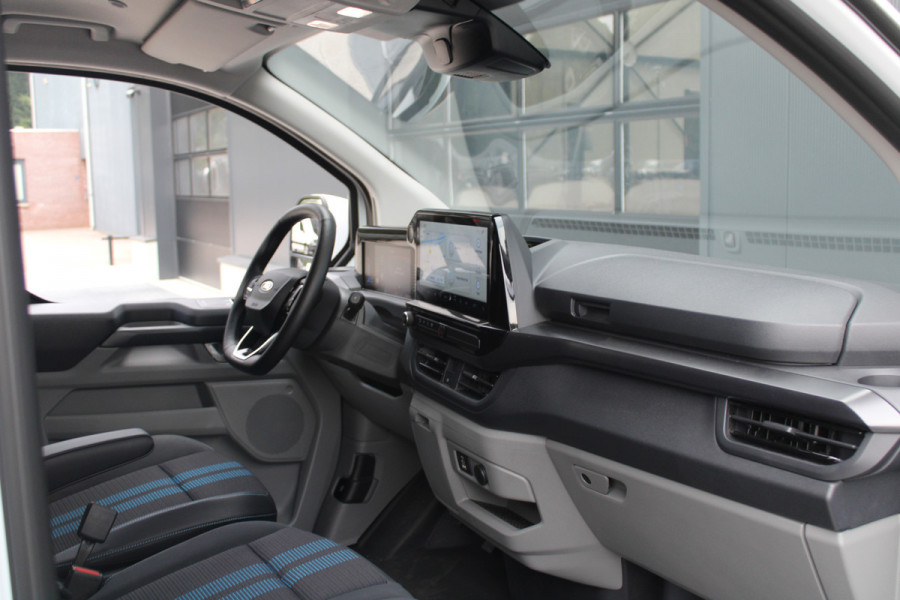 Ford Transit Custom 300 2.0 TDCI L2H1 Sport 170pk - 2x Schuifdeur - Trekhaak - ACC - 19'' LM Velgen - 70L Tank - Navi - Camera - Stoel & Stuurverwar