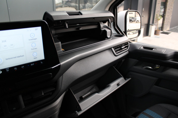 Ford Transit Custom 300 2.0 TDCI L2H1 Sport 170pk - 2x Schuifdeur - Trekhaak - ACC - 19'' LM Velgen - 70L Tank - Navi - Camera - Stoel & Stuurverwar