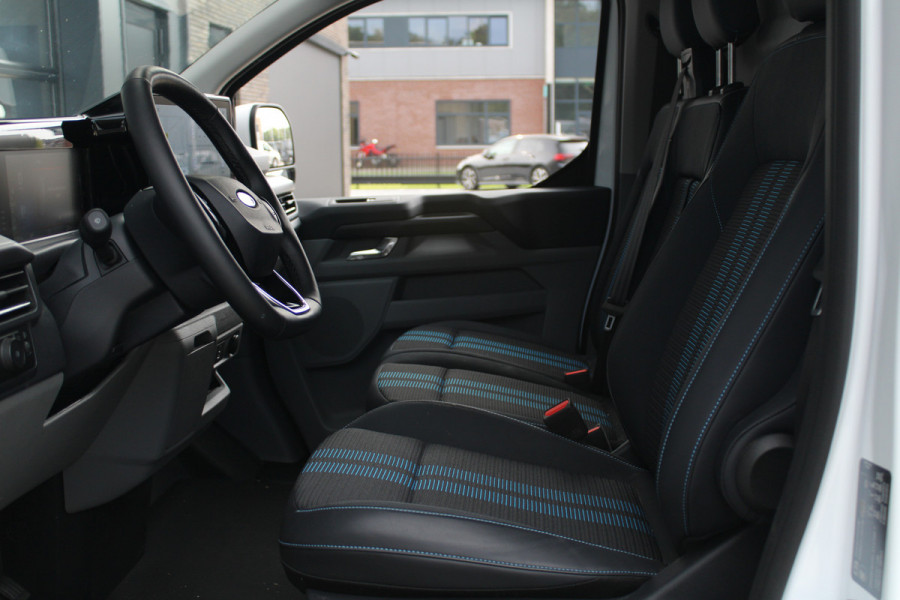 Ford Transit Custom 300 2.0 TDCI L2H1 Sport 170pk - 2x Schuifdeur - Trekhaak - ACC - 19'' LM Velgen - 70L Tank - Navi - Camera - Stoel & Stuurverwar