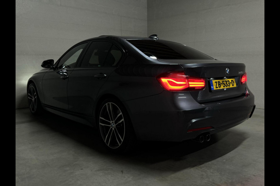 BMW 3-serie 320i M-Sport Pano Leer HUD CarPlay Camera Trekh. NAP