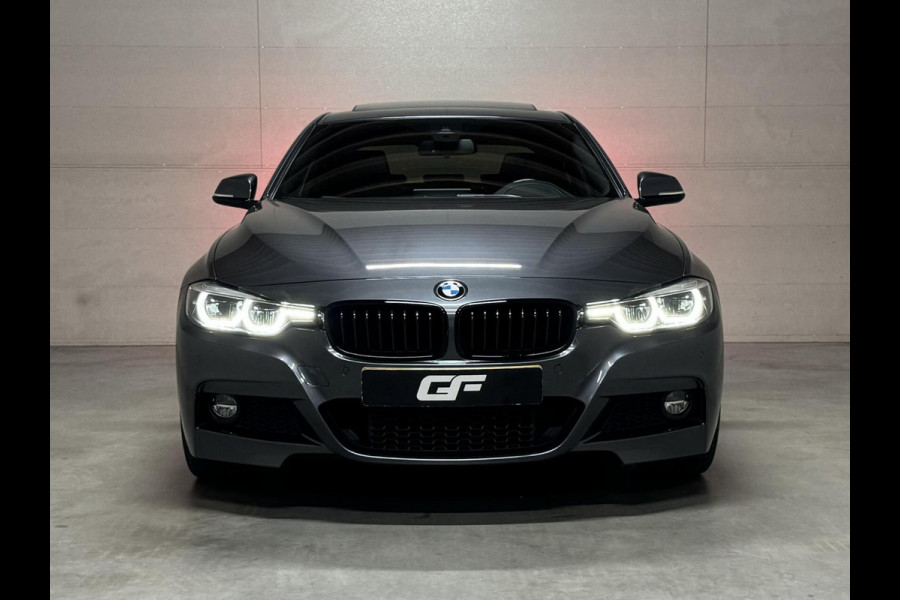 BMW 3-serie 320i M-Sport Pano Leer HUD CarPlay Camera Trekh. NAP
