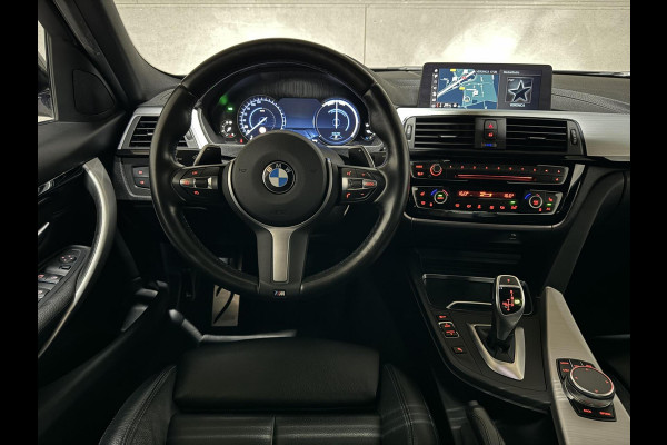 BMW 3-serie 320i M-Sport Pano Leer HUD CarPlay Camera Trekh. NAP