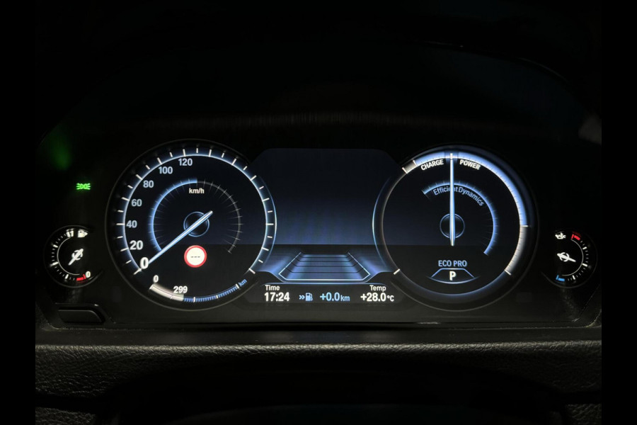 BMW 3-serie 320i M-Sport Pano Leer HUD CarPlay Camera Trekh. NAP