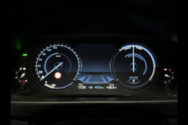 BMW 3-serie 320i M-Sport Pano Leer HUD CarPlay Camera Trekh. NAP