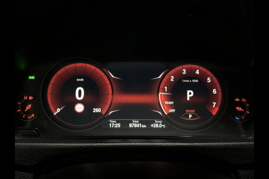 BMW 3-serie 320i M-Sport Pano Leer HUD CarPlay Camera Trekh. NAP