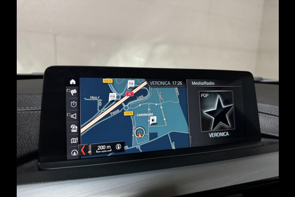 BMW 3-serie 320i M-Sport Pano Leer HUD CarPlay Camera Trekh. NAP