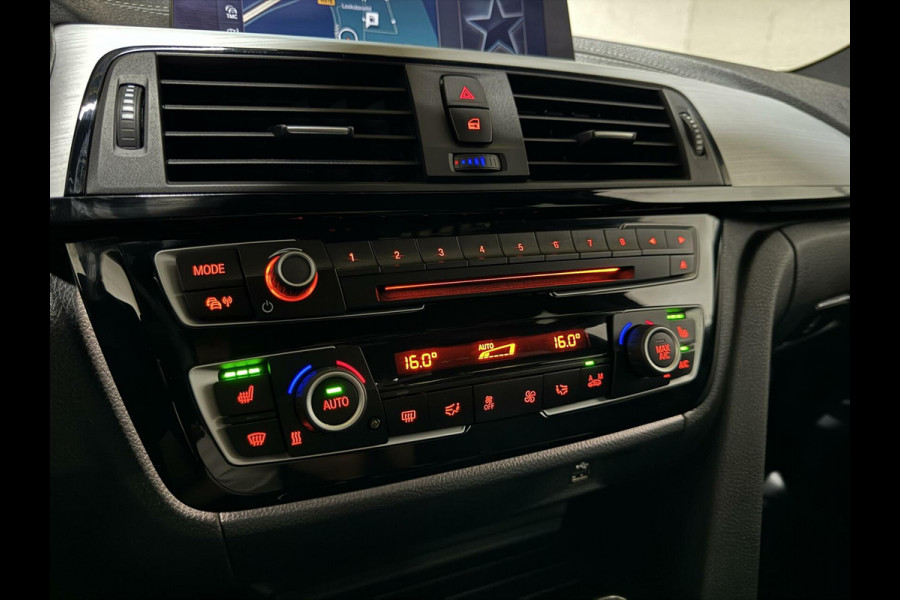 BMW 3-serie 320i M-Sport Pano Leer HUD CarPlay Camera Trekh. NAP