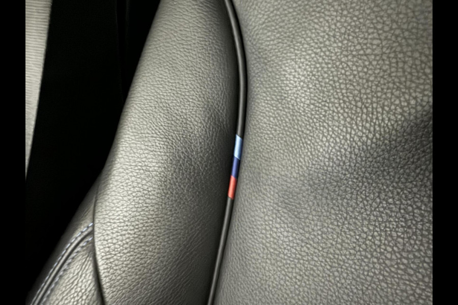 BMW 3-serie 320i M-Sport Pano Leer HUD CarPlay Camera Trekh. NAP