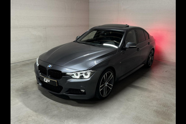 BMW 3-serie 320i M-Sport Pano Leer HUD CarPlay Camera Trekh. NAP