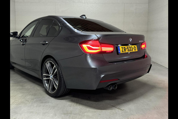 BMW 3-serie 320i M-Sport Pano Leer HUD CarPlay Camera Trekh. NAP