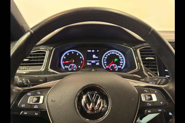 Volkswagen T-Roc 1.5 TSI Sport / Aut / Trekhaak / ACC / Clima