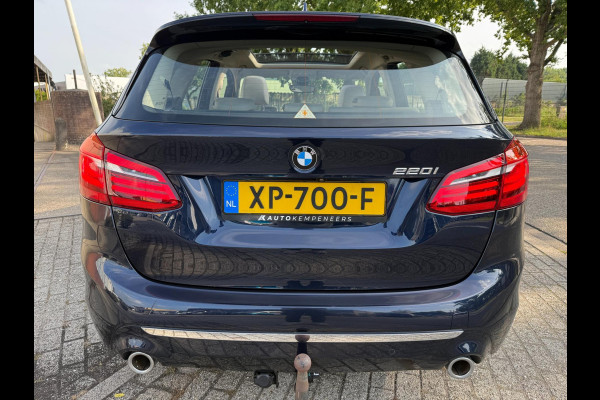 BMW 2 Serie Active Tourer 220i HIGH EXECUTIVE SPORT 192PK PANO NAP LEDER LUXE