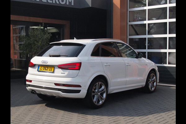 Audi Q3 2.0 TFSI quattro Sport Pro Line S | Automaat | Cruise Control | Parkeersensoren | Stoelverwarming |