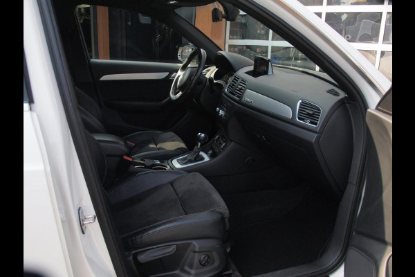 Audi Q3 2.0 TFSI quattro Sport Pro Line S | Automaat | Cruise Control | Parkeersensoren | Stoelverwarming |