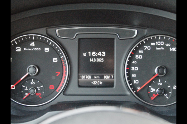 Audi Q3 2.0 TFSI quattro Sport Pro Line S | Automaat | Cruise Control | Parkeersensoren | Stoelverwarming |