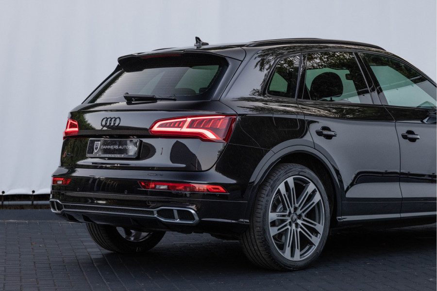 Audi SQ5 3.0 TFSI 354pk Quattro Pano 21'' B&O Carbon Standkachel