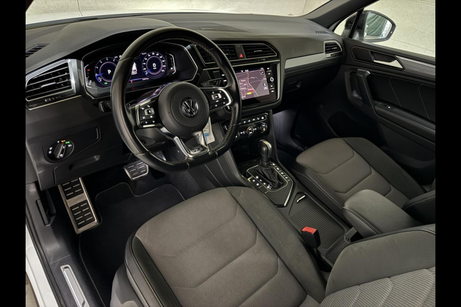 Volkswagen Tiguan 1.5 TSI R-Line Black Edition Pano Virtual Carplay NAP