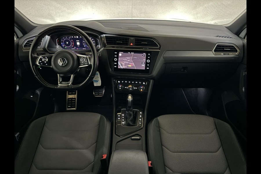 Volkswagen Tiguan 1.5 TSI R-Line Black Edition Pano Virtual Carplay NAP