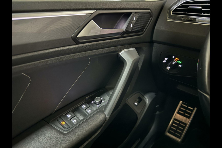 Volkswagen Tiguan 1.5 TSI R-Line Black Edition Pano Virtual Carplay NAP