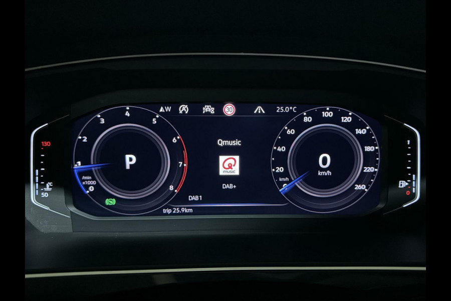 Volkswagen Tiguan 1.5 TSI R-Line Black Edition Pano Virtual Carplay NAP