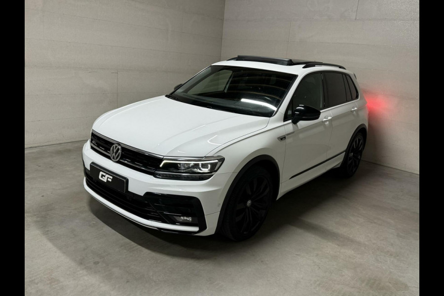 Volkswagen Tiguan 1.5 TSI R-Line Black Edition Pano Virtual Carplay NAP